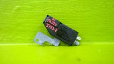 98 99 00 ML320 AMPLIFICADOR ANTENA OEM 3753-8 Foto 1 de 4