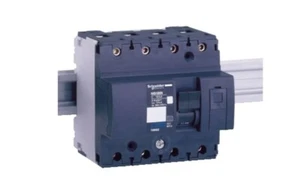 Schneider Electric 18829 Interruttore di protezione linea Acti9 NG125L 4P 80A curva a C 50kA - Foto 1 di 1