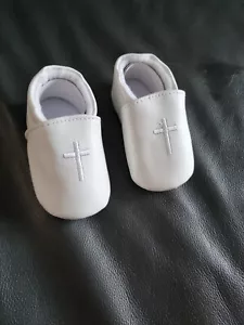 Neue Baby Taufschuhe, Schuhe mit Kreuz zur Taufe - Bild 1 von 5