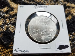 Finland 10 Markkaa 1971 Silver Circulated High Grade - Picture 1 of 2