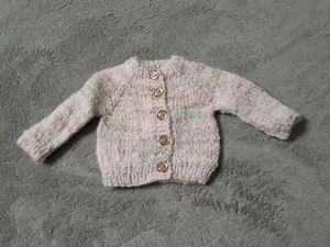 Handgestrickte Strickjacke Pullover Puppenkleidung passt 18" American Girl - Bild 1 von 1