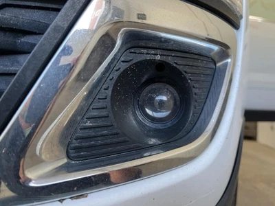 Luz de conducción usada se adapta a: Chevrolet Traverse 2017 grado de conducción antiniebla A Foto 1 de 4