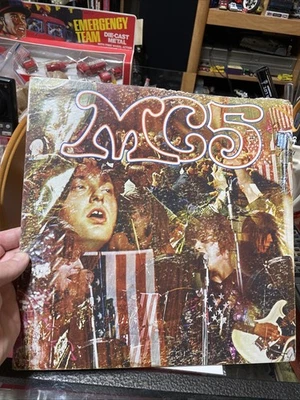 MC5 Kick Out the Jams LP Elektra EKS-74042  First Pressing Well Used Vinyl Foto 1 de 4