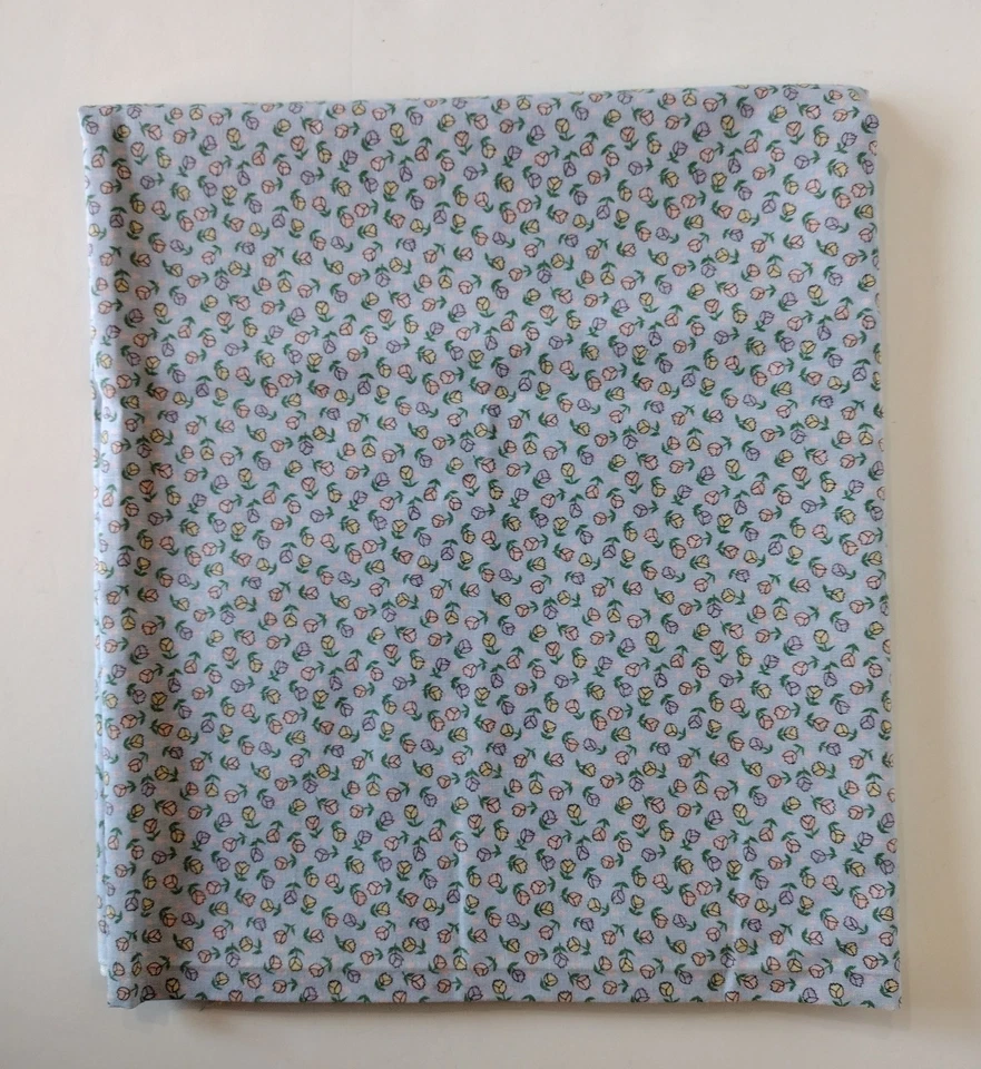 Light Blue Cotton Calico Fabric W/Multicolor Floral 44/45 X 1 Yard - Image 1 of 3