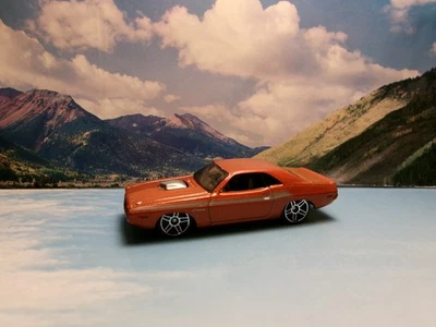 70 Dodge Challenger 2008 Hot Wheels Web Trading Cars Series Naranja Foto 1 de 2