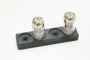 Vacuum Tube Display Stand Holder Quad 4x for 12AU7, ECC82, ECC88, 6DJ8 Mullard - Picture 1 of 11