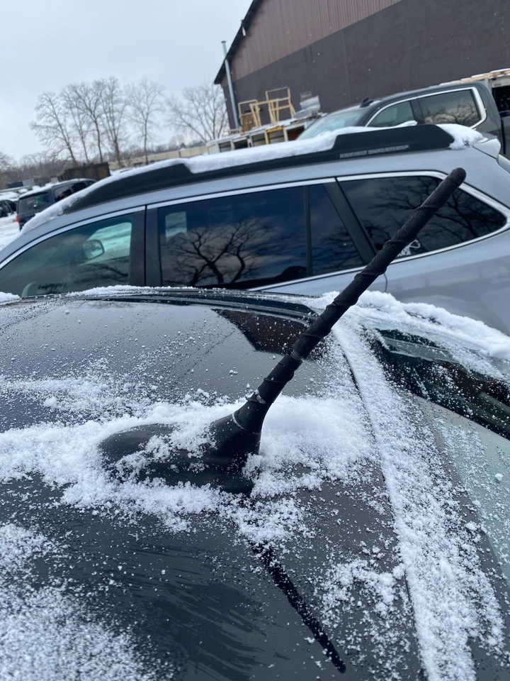 Antena CHRYSLER 200 11 12 13 14 Foto 1 de 1