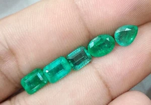 5.92ct Natural Emerald Lot Loose Gemstones - Picture 1 of 6