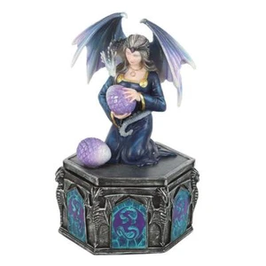 Dragon Friendship Spring Box von Anne Stokes - Bild 1 von 2