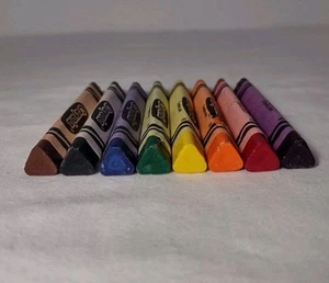 Set di 8 pastelli Crayola triangolari nuovi con scatola - Foto 1 di 3