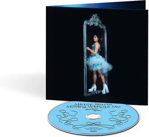 Mirror Starts Moving Without Me - Bild 1 von 1