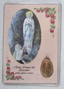 Médaille neuve Notre-Dame de Lourdes priez pour nous Gorgoni Plastek Nardo Italy - Imagen 1 de 4