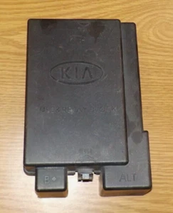 Kia Spectra 2006 bloque de fusibles y relé tapa de caja 919582F022 - negro - Imagen 1 de 4
