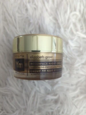 Crema de noche Elizabeth Grant Youth Molecule Resurface 1,7 oz 50 ml sin crueldad Foto 1 de 4