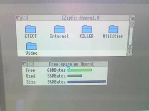IOMEGA 100Mb ZIP DISK formatted for ACORN A3010 to A7000 & RISC PC - SOFTWARE-V - Photo 1/1