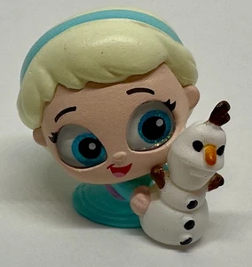 Disney Doorables Serie 13 Ricorda Quando - Giovane Elsa - Comune - Nuovo - Foto 1 di 4