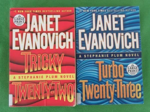 LOT 2 TRADE PB STEPHANIE PLUM SERIES BY JANET EVANOVICH - 22, 23 - LG PR; EX-LIB - Imagen 1 de 4