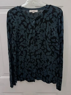 Ann Taylor Loft Women's XL Green and Black Printed Cardigan Sweater - Image 1 of 4
