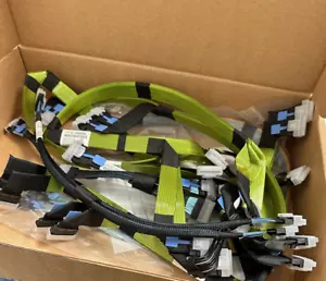 Lenovo ThinkSystem NVMe Cable Kit SR650 V2 2.5" Chassis Front BP1 4X97A80410 - Picture 1 of 5