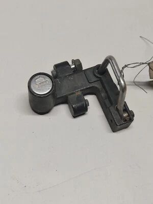 Honda CB650SC 1983 Nighthawk casco bloqueo sin llave Foto 1 de 4