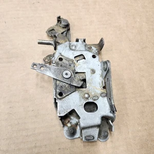 78-82 C3 Corvette RIGHT Door Latch Assembly Lock Mechanism Pass Side OEM GOOD - Picture 1 of 5