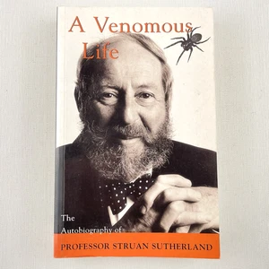 A Venomous Life The Autobiography of Professor Straun Sutherland Paperback Book - Picture 1 of 13