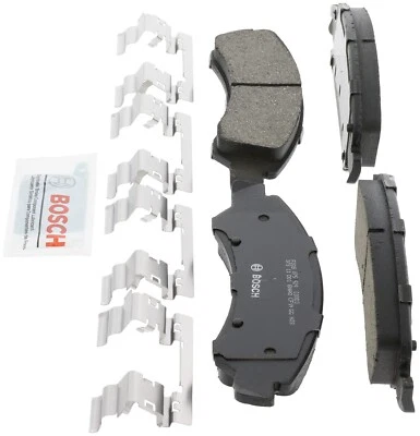 Pastillas de freno delanteras de cerámica QuietCast Bosch ESV 2008-2020 para Cadillac Escalade ESV Foto 1 de 4