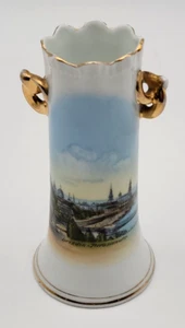 Vaso vintage Dresda Bud con manici Bisque firmato alto 4 3/4" Art Nouveau - Foto 1 di 5