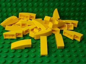 ** LOTE 25 CT ** Lego NUEVO Amarillo Liso 1 x 3 Piezas Pendiente Lote de 25 (A-195) - Imagen 1 de 1