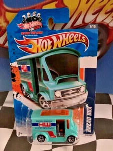 Hot Wheels 2011 HW City Works 1/10 171 Bread Box Delivery Truck Teak 5SP - Picture 1 of 1