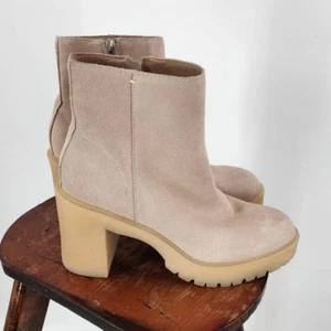 NEW Dolce Vita Gum Sole Tan Platform Moto Side Zip Suede Ankle Boots Size 9 - Picture 1 of 9