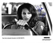 Pam Grier "Jackie Brown" Autogramm signed 20x25 cm Bild s/w