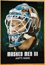 2010-11 IN THE GAME - BETWEEN THE PIPES - ANTII NIEMI MASKED MEN EMERALD  1 OF 1