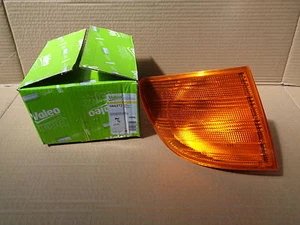 NEU ORIGINAL VALEO 086372 BLINKLEUCHTE VORNE RECHTS MERCEDES V KLASSE VITO - Bild 1 von 4