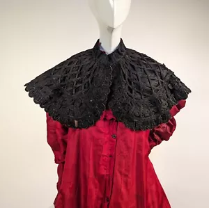 GOTHIC VICTORIAN 19TH C BLACK LATTICE BRAID CAPE - Picture 1 of 5