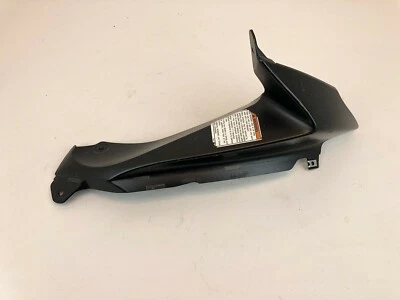 Suzuki GSXR 600 750 2008 OEM admisión de aire derecha Ram cubierta carenado de plástico interior Foto 1 de 4