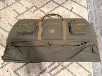 Estuche con arco Marsupial Gear con 2 bolsas de cinturón acolchadas Foto 1 de 3