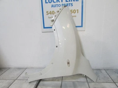 Nissan Juke 2015 guardabarros izquierdo blanco Foto 1 de 3
