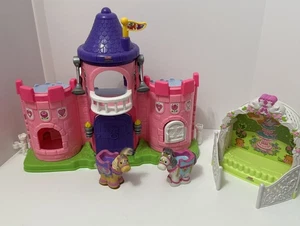 Fisher Price Little People Lil Kingdom Pink Castle  - Picture 1 of 24