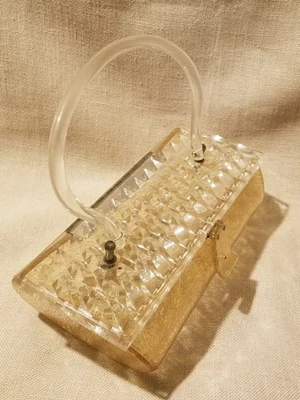 GILLI ORIGINALS  NEW YORK  LUCITE PURSE 1950'S  - Image 1 of 4
