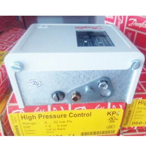 Nuevo controlador de presión DANFOSS 060-110391 - Imagen 1 de 4