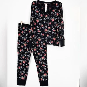 NWT Victoria’s Secret Black Floral Thermal Pajama Set - Picture 1 of 7