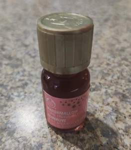 THE BODY SHOP Marshmallow Home Fragrance Oil .33 fl oz/10mL NOS - Picture 1 of 2