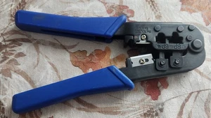 Data Cable Crimper 8P 6P Made In Taiwan Phone Cable Tool - Afbeelding 1 van 2