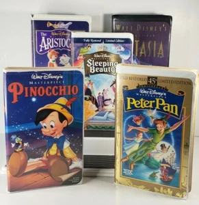 Disney Classics Movie VHS Lot - Pinocchio, Aristocats, Sleeping Beauty... TESTED - Picture 1 of 10