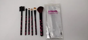 Blush Fashion Brush Set - Cherries - NEW - Picture 1 of 2