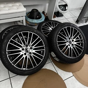 OEM Mercedes-Benz All Weather Wheels 18-inch W206 S206 A2064014900 - Picture 1 of 19