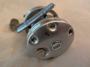 Abu Garcia Ambassadeur Lefty Bait Casting Reel Silver 5501C3 funktionstüchtig - Bild 1 von 11