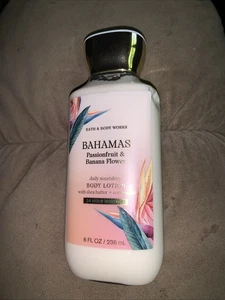 Loción corporal Bath & Body Works Bahamas Passionfruit & Banana Flower, 8 oz - Imagen 1 de 4
