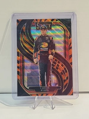 Estuche Panini Select Racing Trackside Tiger Prizm Carson Kvapil 299 2025 golpe raro Foto 1 de 2